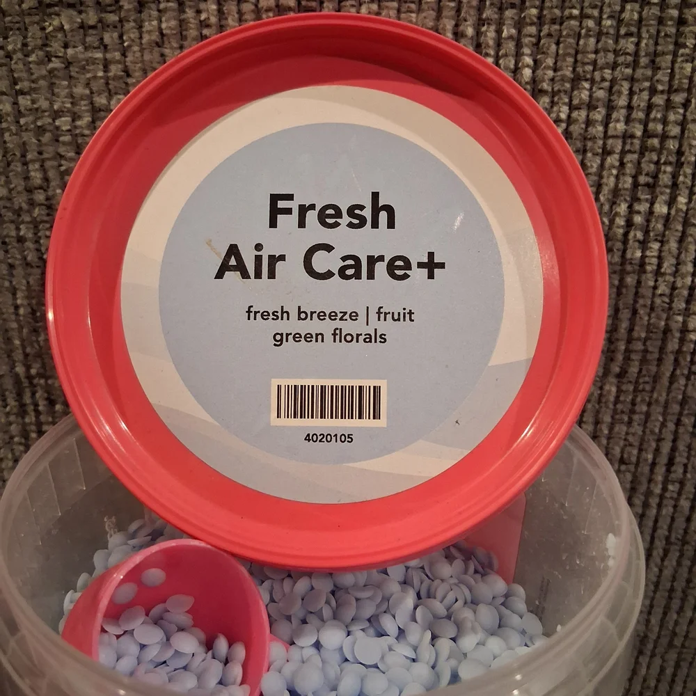 Pink Zebra Fresh Air Care+ Sprinkles with Pink Lid